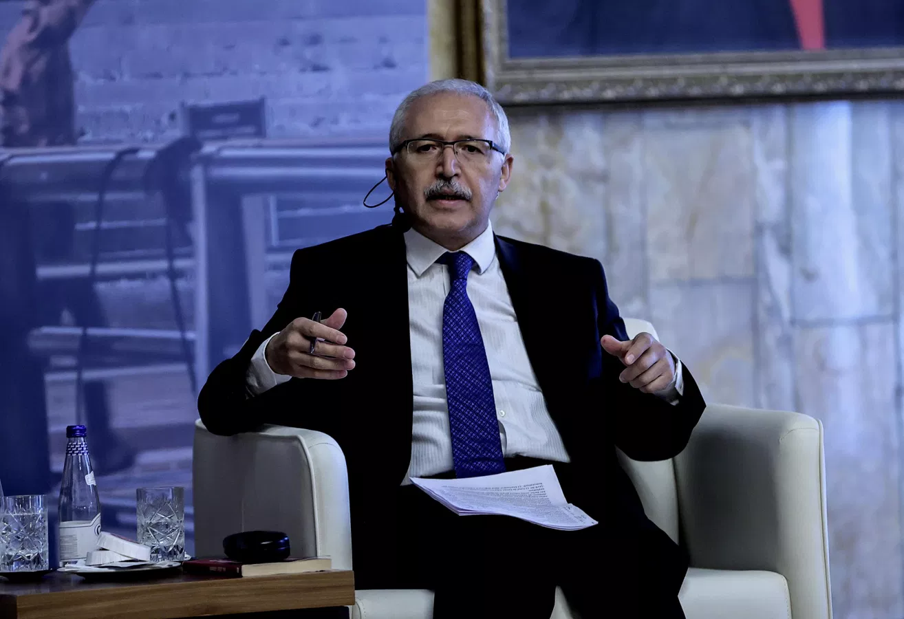 Abdulkadir Selvi’den Özgür Özel iddiası: Yeni parti anketlerde nasıl çıkıyor?